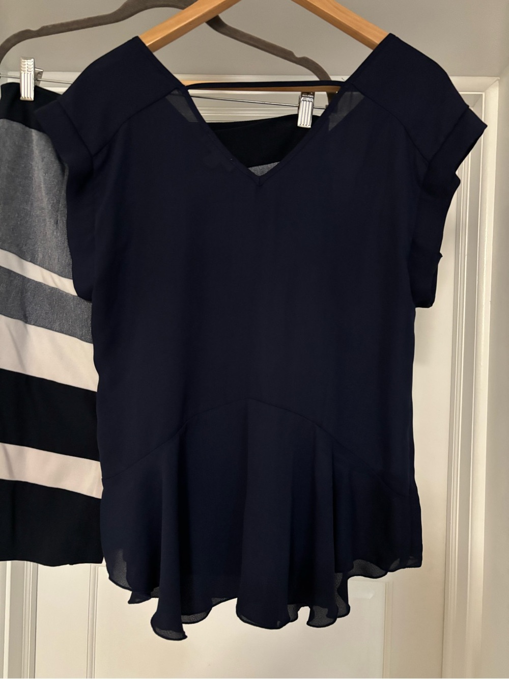 Spense | Navy Blue Peplum Top (M) - Picture 4 of 10